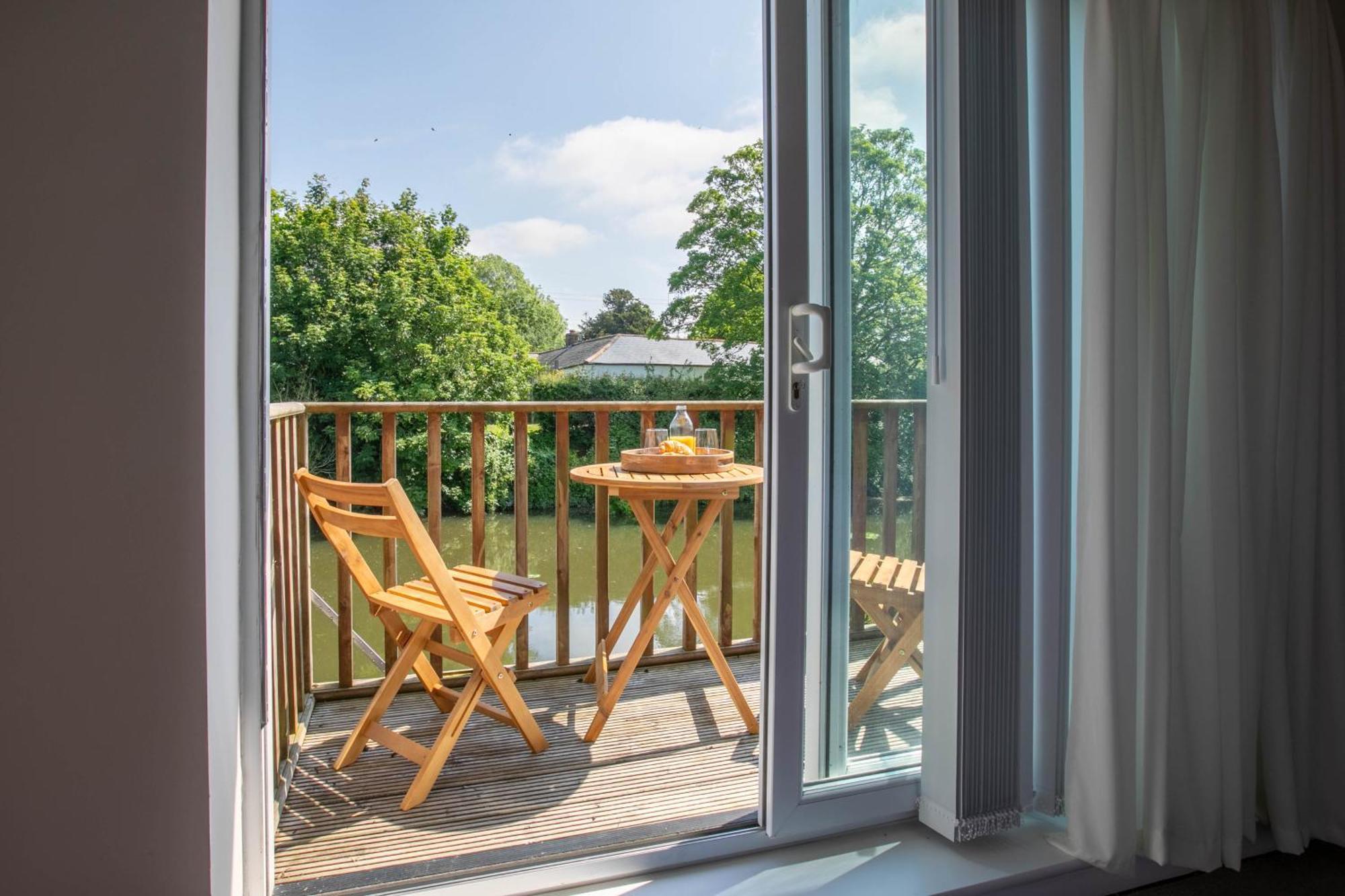 Riverside Escape Iden Rye Villa Exterior foto