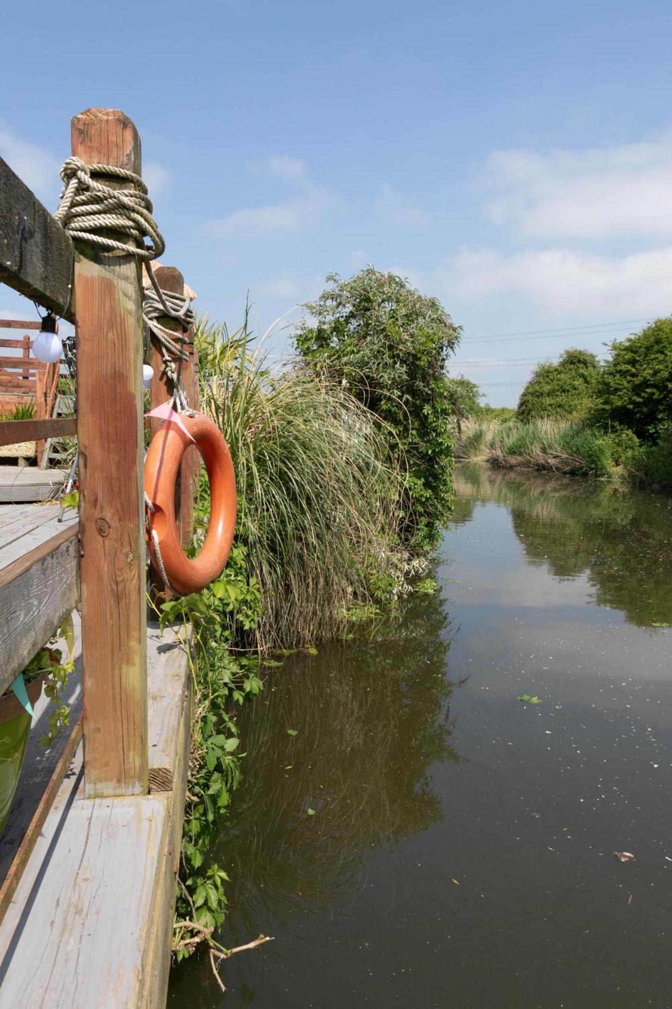 Riverside Escape Iden Rye Villa Exterior foto