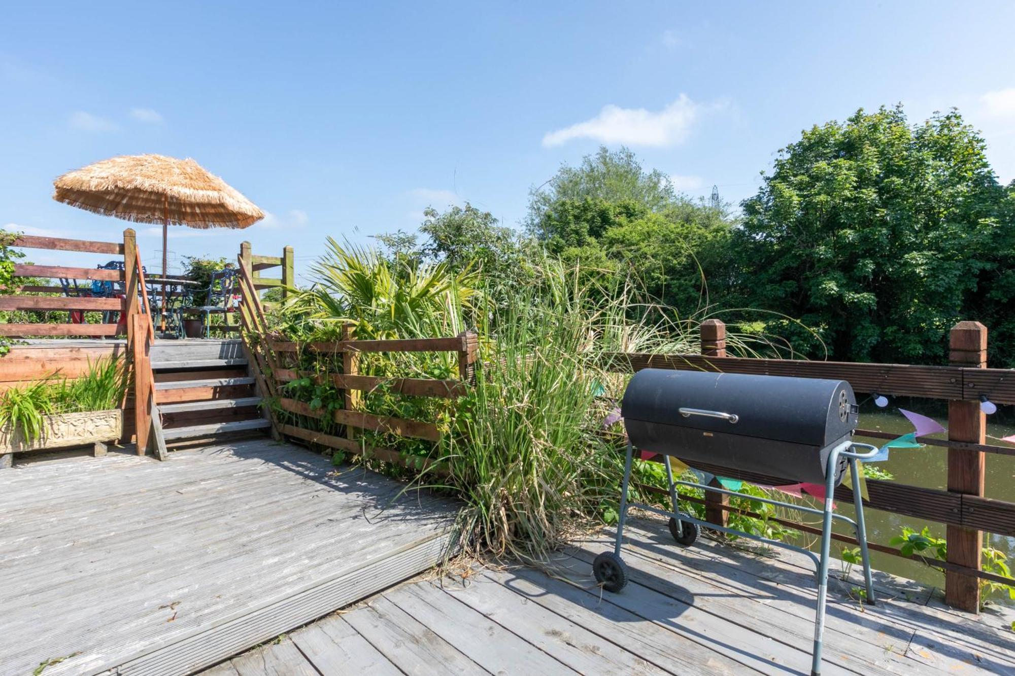 Riverside Escape Iden Rye Villa Exterior foto
